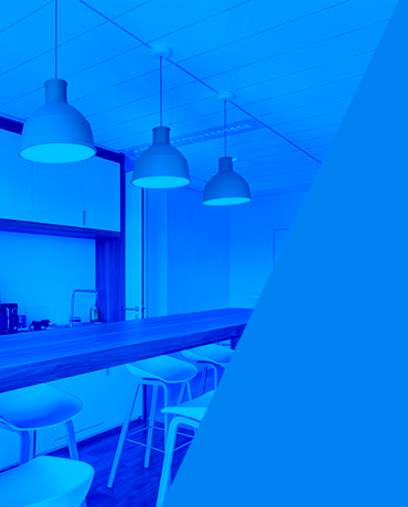 LARGE - Cr&eacute;ation Agence de communication Sirocco- Edition - Print - Design Produit - Site internet et application web - plaquette